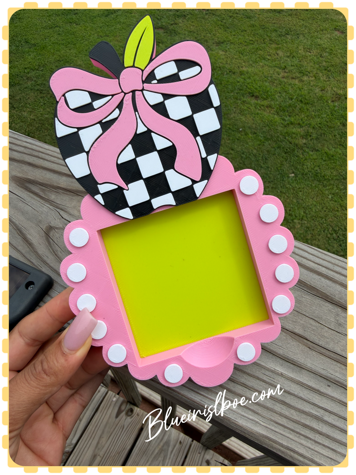 Apple Sticky Note Holder